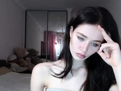 brunette-solo-webcam-masturbation