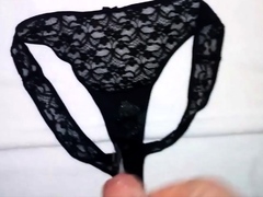 Huge Load of Cum on Dirty Panties (18 Amateur Video)