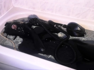 Amateur wild chick solo masturbation