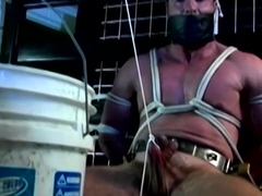 derek-pain-feels-pleasure-while-his-balls-are-in-torment