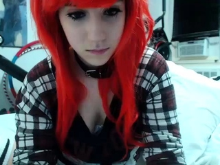 Petite amateur redheaded teen pisses and sucks cock