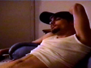Handsome stud gave blowjob to gay