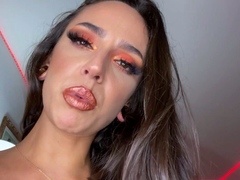 Tattoed Amateur Webcam Girl Hot Dildo Action Masturbation