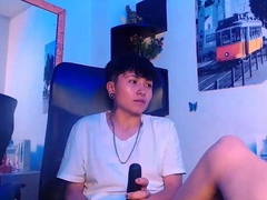 solo-masturbation-and-gay-climax