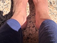 amateur-foot-fetish-girlfriend-sucks-and-gives-a-footjob