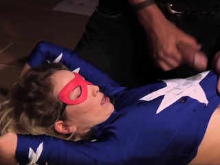 Amateur brunette fucked hardcore